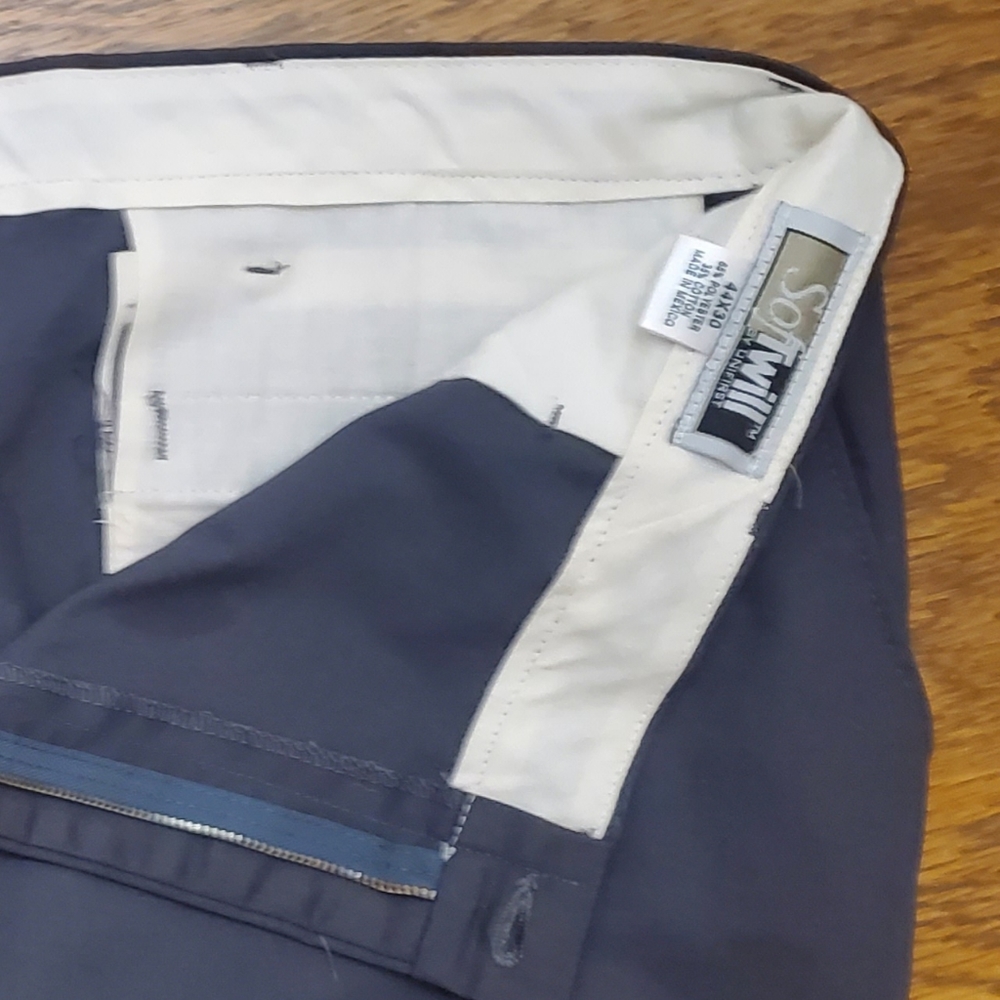 SOFTWILL navy blue men's  44×30
